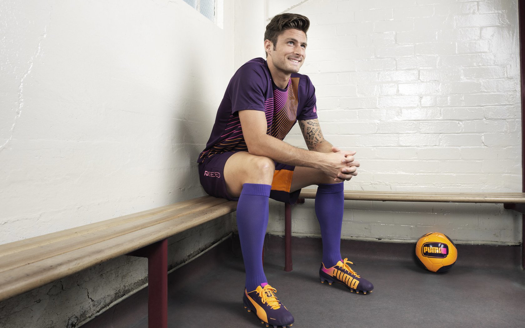 奥格斯堡主场1-1战平沃尔夫斯堡，遭遇平局，奥格斯堡主帅